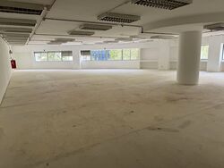 Bukit Batok Street 33 (D23), Retail #559650921